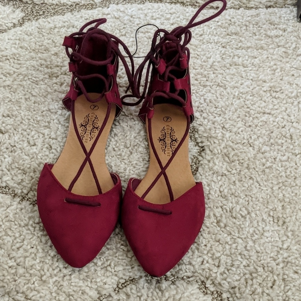 Charles Albert women burgandy ballerina tie flats